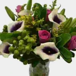 Premium Gift Bouquet Purple & White Mellow 5 Premium Gift Bouquet Purple & White Mellow -Flower Plants Sales 2024 09274B Premium Gift Bouquet Purple White Mellow